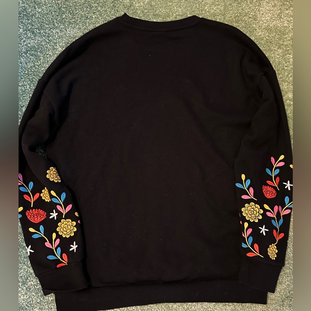 Unisex Pixar’s Coco Embroidered Sweatshirt - Size S - Picture 3 of 6